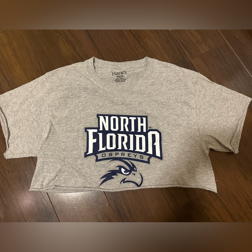 UNF University of North Florida Crop Tee Sz Small